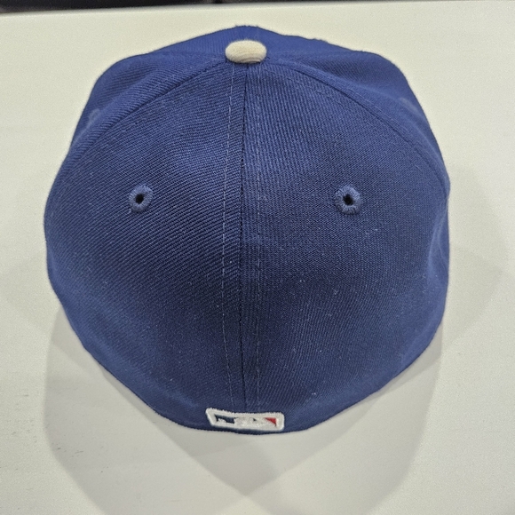 Los Angeles Dodgers Blue 59FIFTY Fitted Cap - Picture 4 of 9